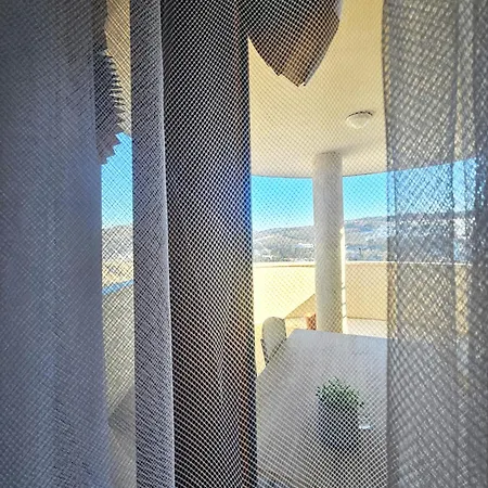 22 * Veliko Tŭrnovo