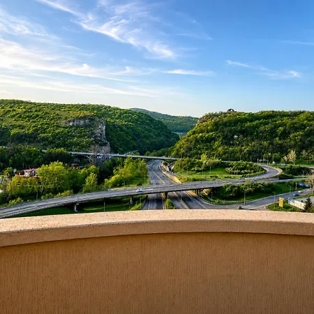 22 Veliko Tarnovo