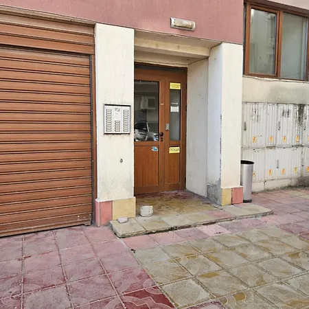 22 아파트 벨리코 터르노보
