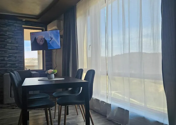 22 ヴェリコ・タルノヴォ